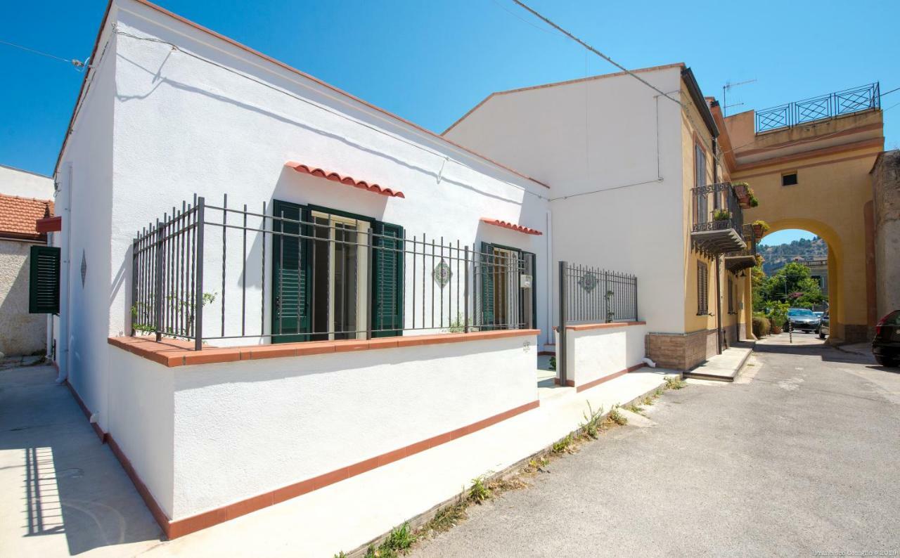 Casa Martini Mondello Villa Palermo Exterior foto